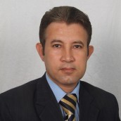 حسين صادق